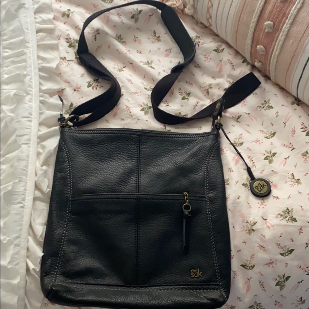 The Sak- The Iris Bag